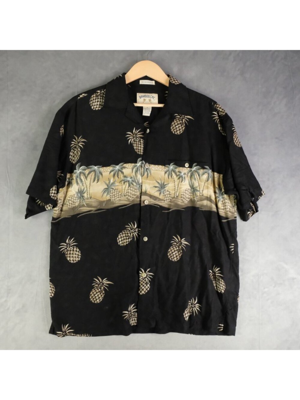 Bamboo Cay Hawaiian Shirt Mens Medium Tropical Pineapple Rayon Camp Beach